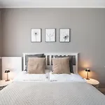 Lägenhet Vltavin Relax